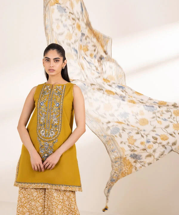 Embroidered Lawn Suit 3 Piece