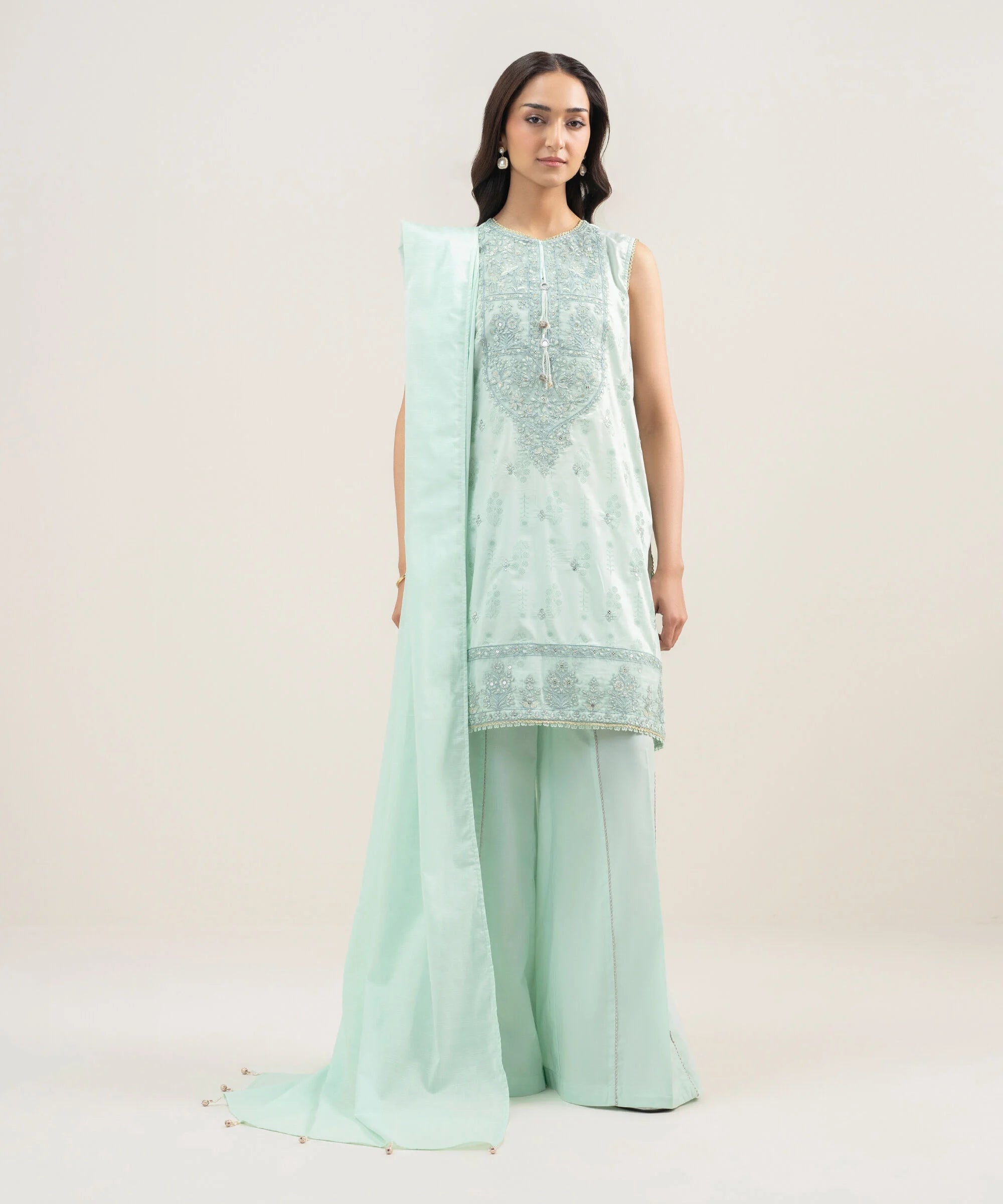 3 Piece - Embroidered Lawn Suit