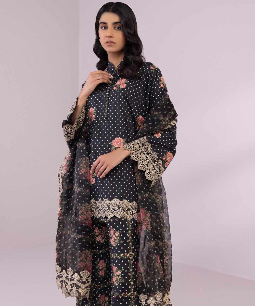 Embroidered Lawn Shirt